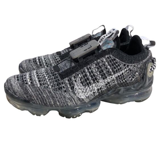 Nike Air Vapormax 2020 Flyknit oreo sneaker 7.5 - Picture 1 of 6
